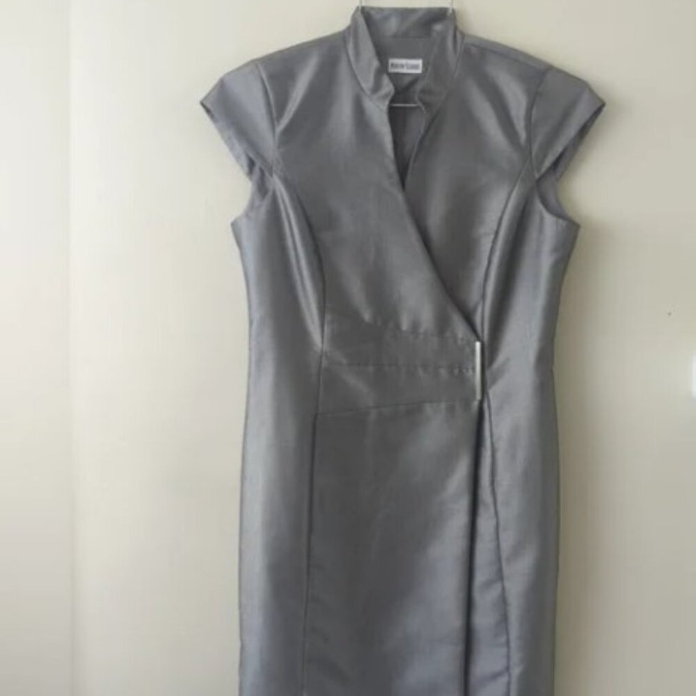 *NWT* Marvin Richards Sophisticated Wrap Style Metallic Gray Dress Size 8 - Picture 4 of 14